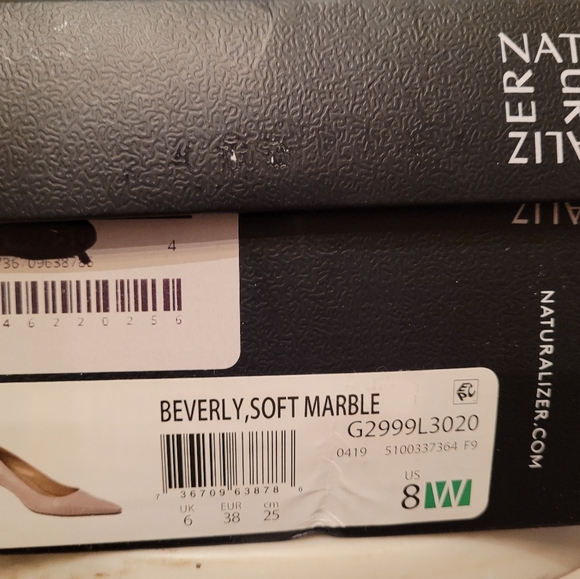 Naturalizer Beverly Pumps 8W - Picture 5 of 7